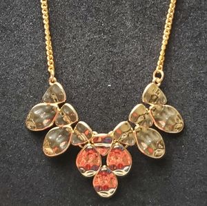 Hammered goldtone necklace and earrings set NWT